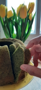 Edler Matcha Eierliköör Gugelhupf